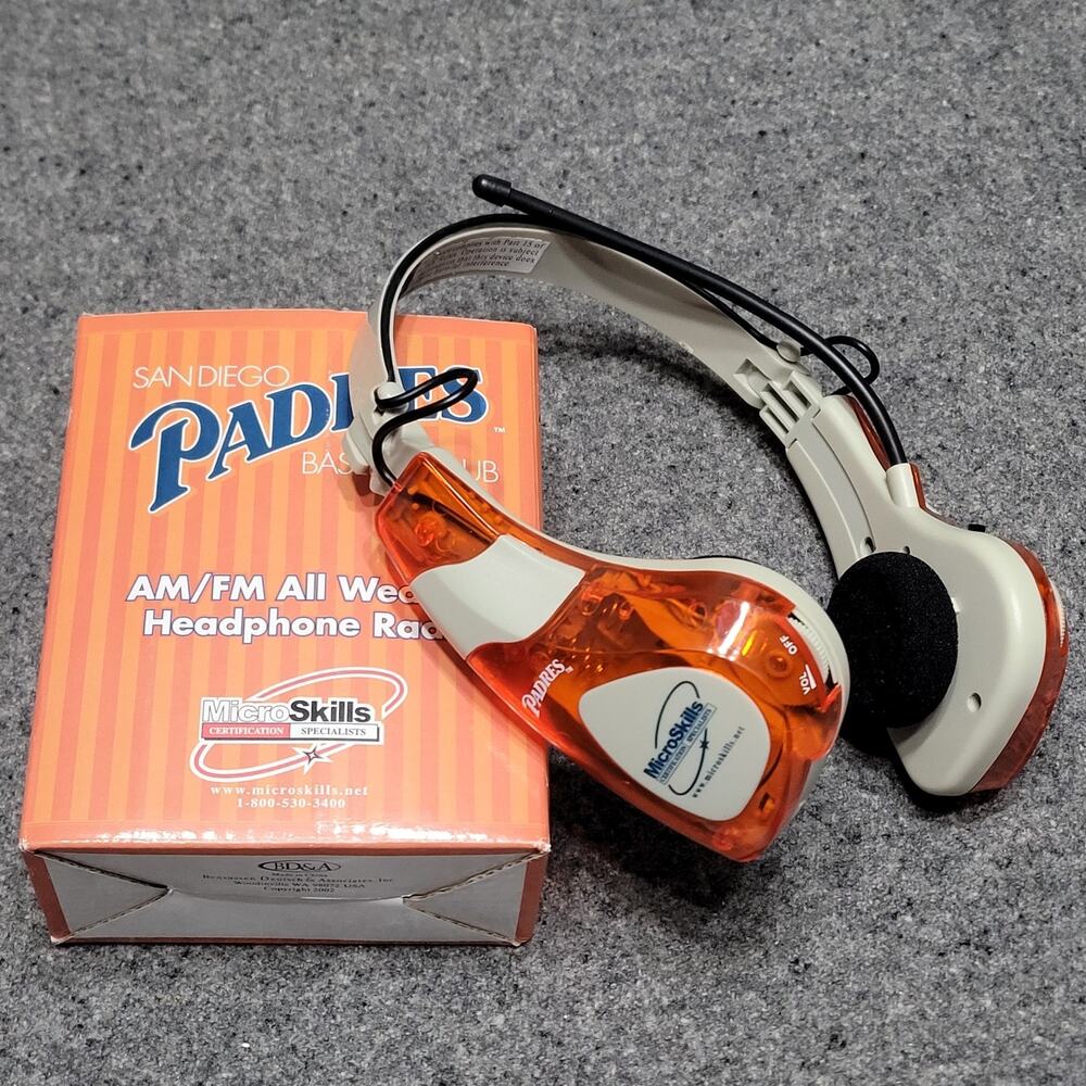 Vintage Y2K San Diego Padres AM/FM All Weather Headphone Radio Micro Skills